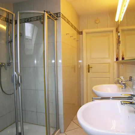 Villa Baroni Bf Nur 200m Vom Ostseestrand Entfernt Ostseebad Heringsdorf