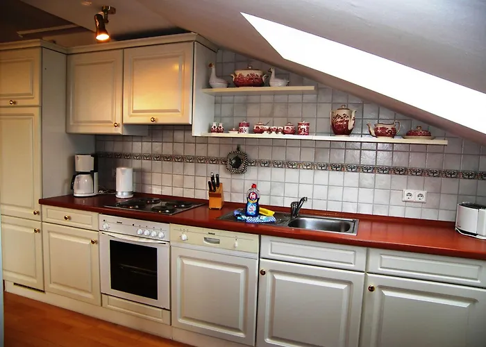 Baroni Bf Nur 200m Vom Ostseestrand Entfernt 塞巴特黑灵斯多夫